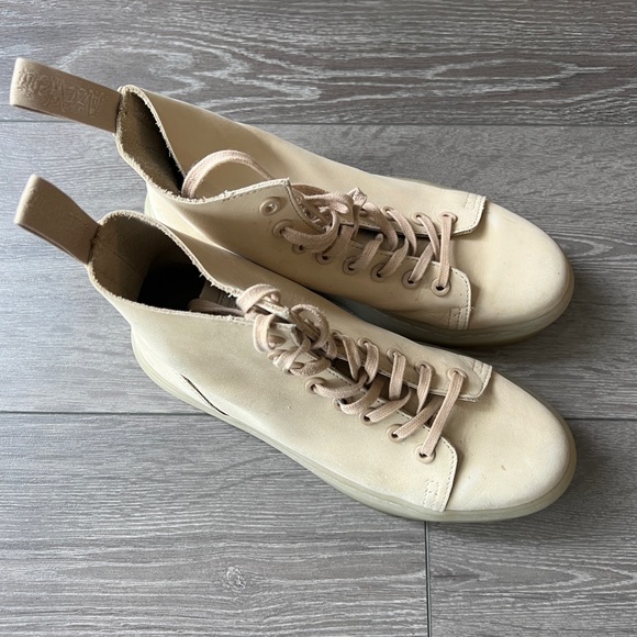 Dr Martens Ankle Boots - Picture 2 of 7